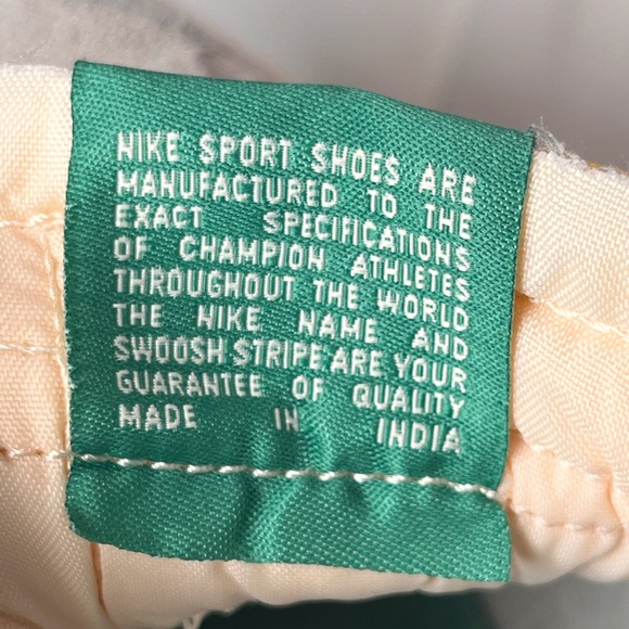 Men’s Nike Blazer - Picture 4 of 8